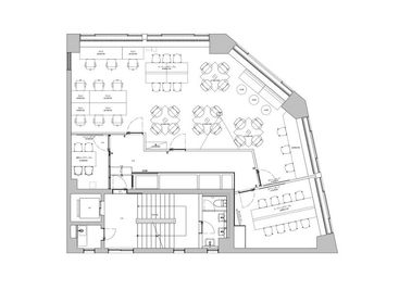 メインフロアは37名ワーク可能。小会議室4名個室、大会議室8名個室（50インチモニター付） - SPOT 六本木ミッドタウンサイドANNEX 【六本木駅隣接】最大49名利用可のデザイナーズ1日オフィスの間取り図
