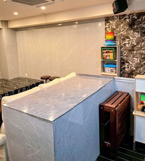 人数制限なし！カラオケ/ダーツ/キッズルーム/飲み放題あり - ラフテル新横浜