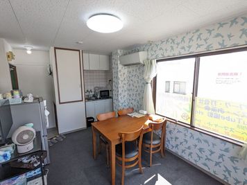 エアコン付きで快適な空間！ - 桂駅東口徒歩2分 oze room oze room 3Fの室内の写真