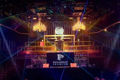 PICCADILLY PREMIUM 大規模レンタルイベントスペースの室内の写真