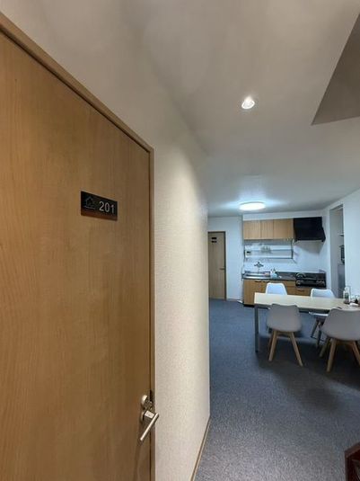 地域NO.1最安値!レンタルオフィスI号室、一日利用も可能 - 足立ZKYビル