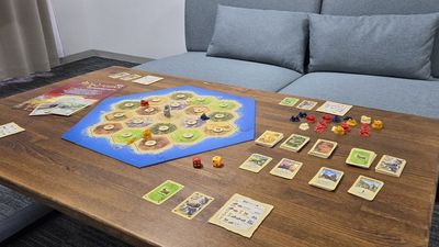 ボードゲームも遊べる大きめのローテーブル！ - ネストルームーNest Roomーの設備の写真