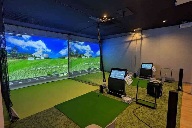 マイゴルフレーン小手指店の室内の写真