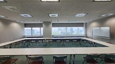 テレコムセンター駅直結の眺望抜群のコワーキングスペース内の会議室。無料Wi-Fi完備！ - Asia startup Office MONO