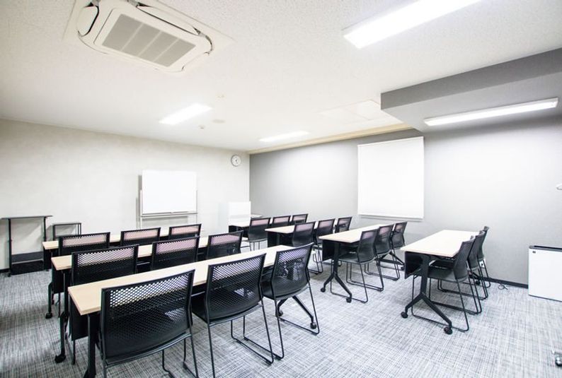 koma501 - リファレンス広島小町ビル貸会議室