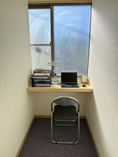 地域NO.1最安値!レンタルオフィスK号室、一日利用も可能 - 足立ZKYビル