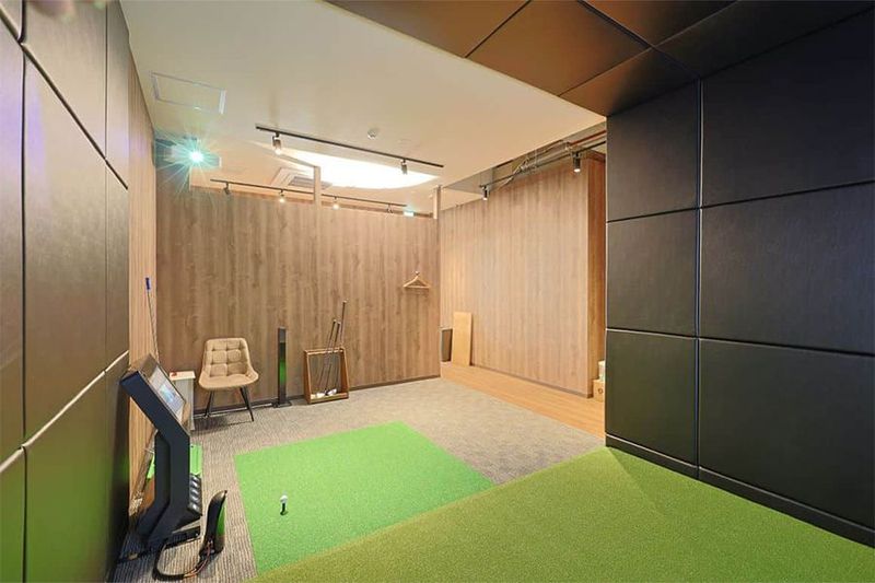 マイゴルフレーン茨木市駅前店 - マイゴルフレーン茨木市駅前店