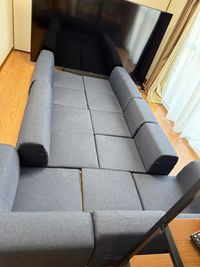 クッションは押し入れの中にも収納可能です - 水天宮シアタールーム 水天宮2分85インチ液晶🚿シャワー🎬映画鑑賞🏠24Hデートの室内の写真