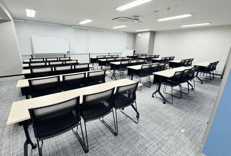 koma502 TypeC - リファレンス広島小町ビル貸会議室