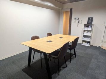 仙台協立第2ビル 広瀬通 4名【3階2-2会議室】の室内の写真