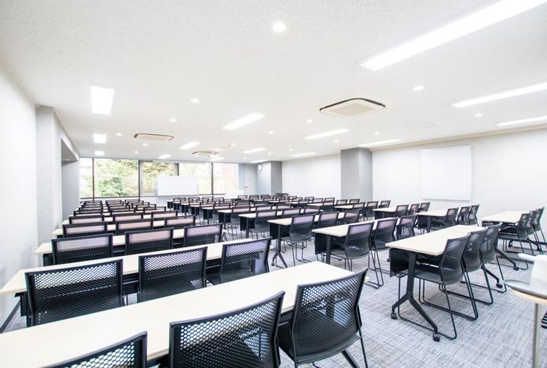 koma502 - リファレンス広島小町ビル貸会議室