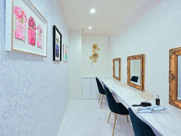 【玉造駅すぐ】内装美◎レンタルサロン玉造店の室内の写真