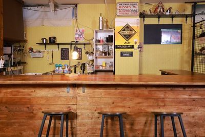 座席24名様
スタンディング30名程度のスペースです！ - 教室・セミナー・パーティースペース＠NS23川口ビル4Fの室内の写真