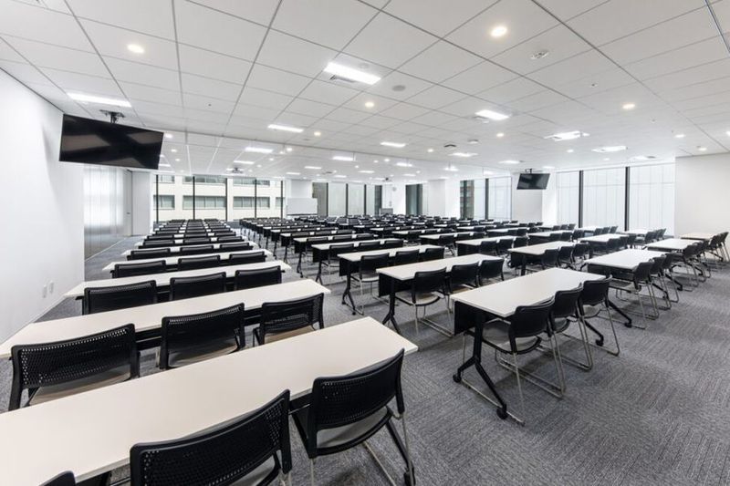 HS401 - リファレンスヒューリックスクエア福岡天神貸会議室