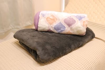 ブランケット：素材とサイズ別に３種類ご用意。
小：約70×100cm
大：140×200cm
ワッフル100%コットン素材：140×190cm - FROM NOW（フロムナウ）五反田 レンタルサロンの設備の写真