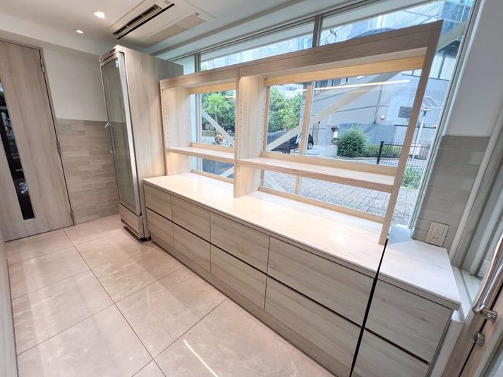 プラグインガーデン用賀　路面店 - プラグインガーデン用賀