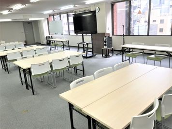 リロの会議室　池袋駅東口　ぬかりやビル リロの会議室　池袋駅東口　ぬかりやビル4階会議室の室内の写真