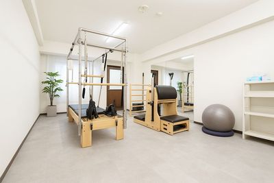 ⭐️NEW OPEN【横浜駅5分×マシンピラティススタジオ】マシン完備、格安、ゆったり広々、備品充実〈南12出口から徒歩5分〉 - ピラティススタジオ bel.（ベル）