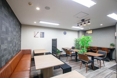 リファレンス広島小町ビル貸会議室 komaB02 TypeAの室内の写真