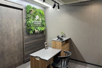 リファレンス広島小町ビル貸会議室 komaB02 TypeAの室内の写真