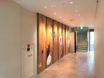 【リロの会議室】Forum S 3東洋海事ビル 【Forum S 3東洋海事ビル】地下1階　会議室Aの室内の写真