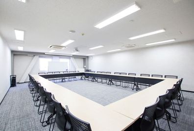 リファレンス広島小町ビル貸会議室 koma901の室内の写真