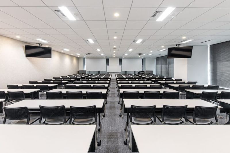 HS404 - リファレンスヒューリックスクエア福岡天神貸会議室