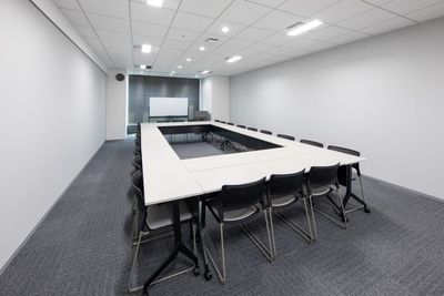 リファレンスヒューリックスクエア福岡天神貸会議室 HS506の室内の写真