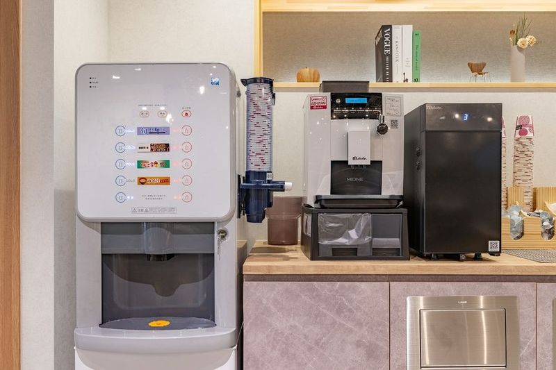 10名用会議室 - BIZcomfort札幌すすきの