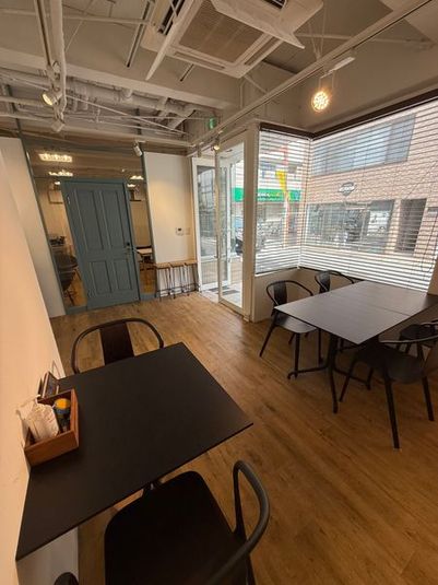 代々木公園・奥渋谷　ギャラリー＆カフェスペース - THE GOAT ギャラリー＆カフェスペース