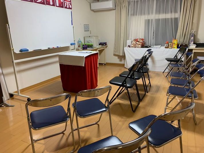 （ルームC）１５畳フローリング - レンタルスペース Mermaid