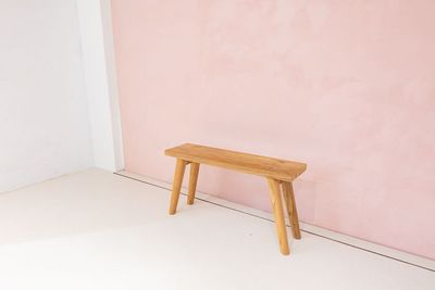 ベンチ - milk studio 飯田橋店 milk studio 飯田橋店（11名様〜）の設備の写真