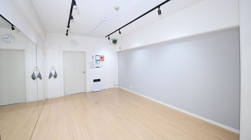 【大阪主要駅徒歩圏内】格安でダンスができるレンタルスタジオ - レンタルスタジオaile(エール)