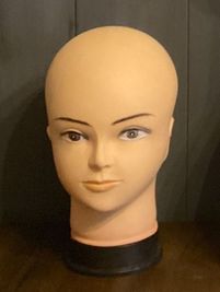 ヘッドマネキン - みるくる 閑静な住宅街の戸建て一室・多目的スペース【Room Pink】の設備の写真