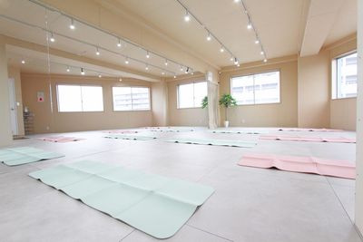 【NEWOPEN割引中‼️】💃ダンス・ヨガ・撮影OK✨マルチスタジオ｜小平駅徒歩45秒｜広々スタジオ43.2㎡｜フルリフォーム - RENTALSTUDIO ACTS小平駅前 
