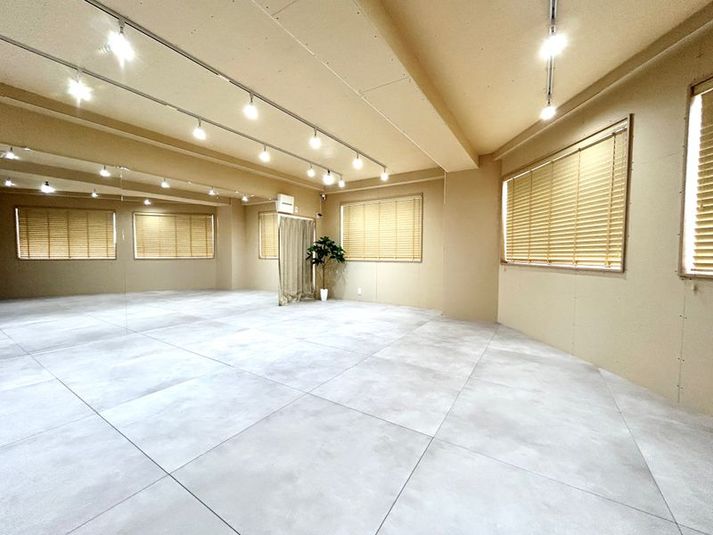 ✨【小平駅前45秒】の広々レンタルスタジオ✨ - RENTALSTUDIO ACTS小平駅前 