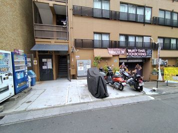 キックボクシング　新宿スポーツジム 【新宿90㎡】簡易リング完備！歌舞伎町バトルスタジオの外観の写真