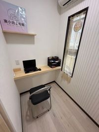 個室2人収容可・ZOOM会議やリモートでも使える会議室！多目的スペース - 東小岩ZKYビル