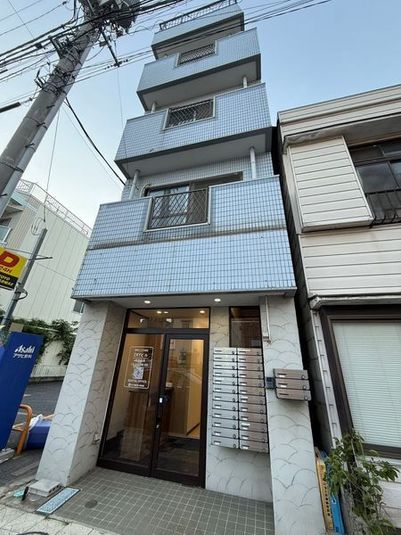 地域NO.1最安値！レンタルオフィスQ号室、長時間利用可能 - 東小岩ZKYビル