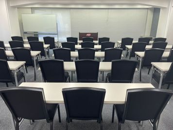 TKP新橋汐留ビジネスセンター カンファレンスルーム304の室内の写真