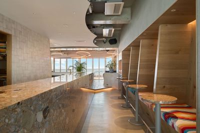 AWAKE3F店内 - AWAKE -Dining & Lifestyle Shop- AWEKE Dining & Lifestyle Shopの室内の写真