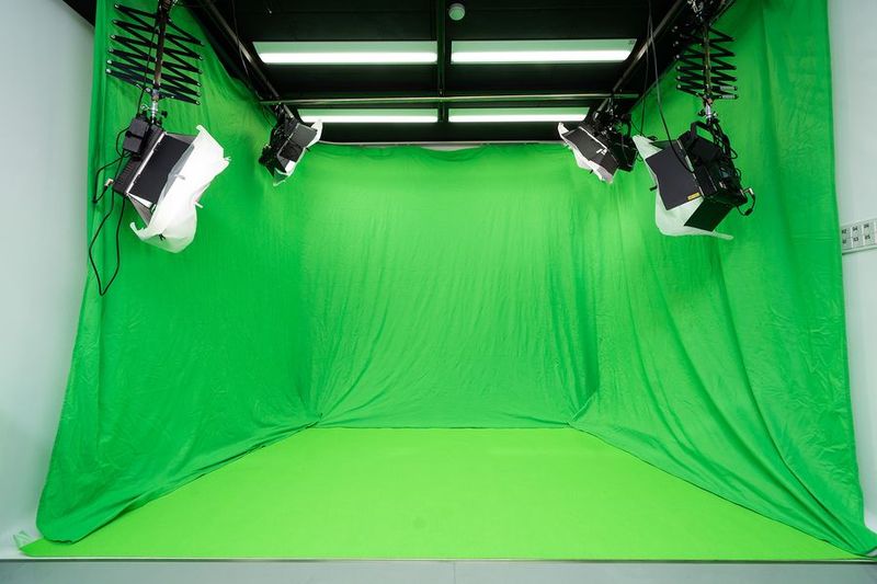 WADAYA STUDIO | 白ホリスタジオ - WADAYA STUDIO