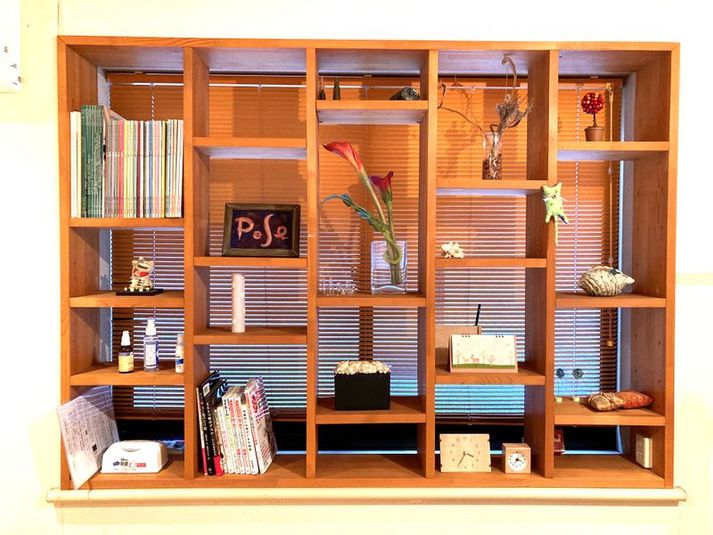 2階 落ち着くリビング H2L - Inspire Space 広尾