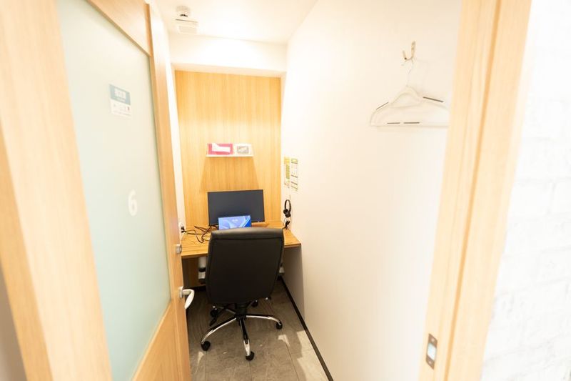 いいオフィス三ノ宮駅前 by Yokoyama 1名用完全個室 (No.6)の室内の写真