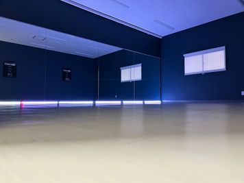 KONTACT 会議＆レッスンスタジオKONTACTの室内の写真