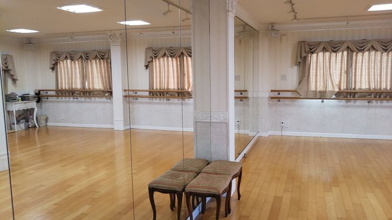 マユミバレエスタジオ - マユミバレエスタジオ