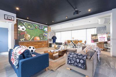 スペモ🏠ミーティング👨‍💻会議📝プロジェクター🎥自然光🔅パーティ🎉撮影📸701_Sports View BASE - 701_Sports View BASE