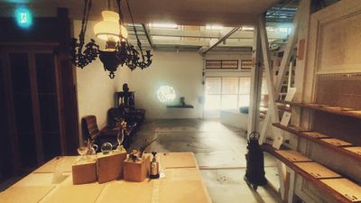 古民家ならではの広々とした空間。パーティーや交流イベント、撮影など多目的に利用できます - カソウ空間 【彦根・多賀】古民家一棟丸ごと貸切！会議・撮影・教室拠点・推し活の室内の写真