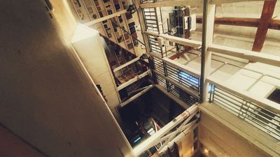 明るく開放的な吹き抜け空間。パーティーや交流会、撮影など多目的に利用可能 - カソウ空間 古民家まるごと｜趣味・撮影・ママ会・控室完備の室内の写真