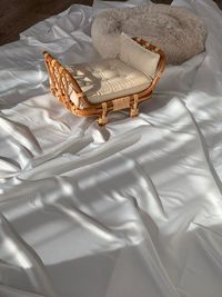 自然光の入る14畳の小さなレンタルスペースの室内の写真